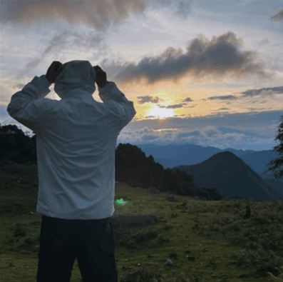 Descriptive Alt Text